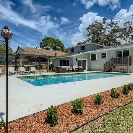 Villa Gulfside Retreat Big Family Near Clearwater Stpete